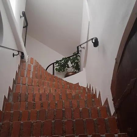 Krajinska 27 *