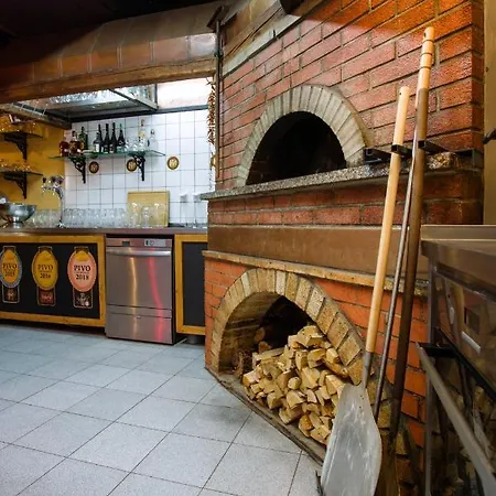 Krajinska 27 Estalagem Ceske Budejovice
